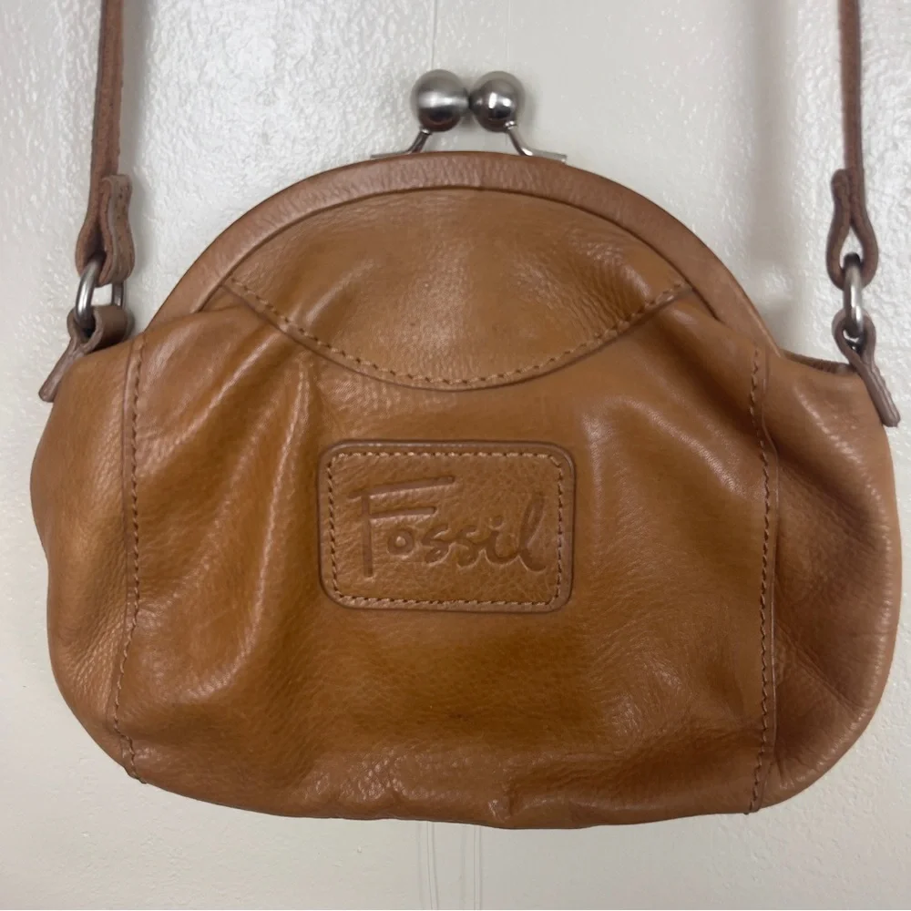 Fossil Tan Leather Women's Bag - Picture 4 of 12